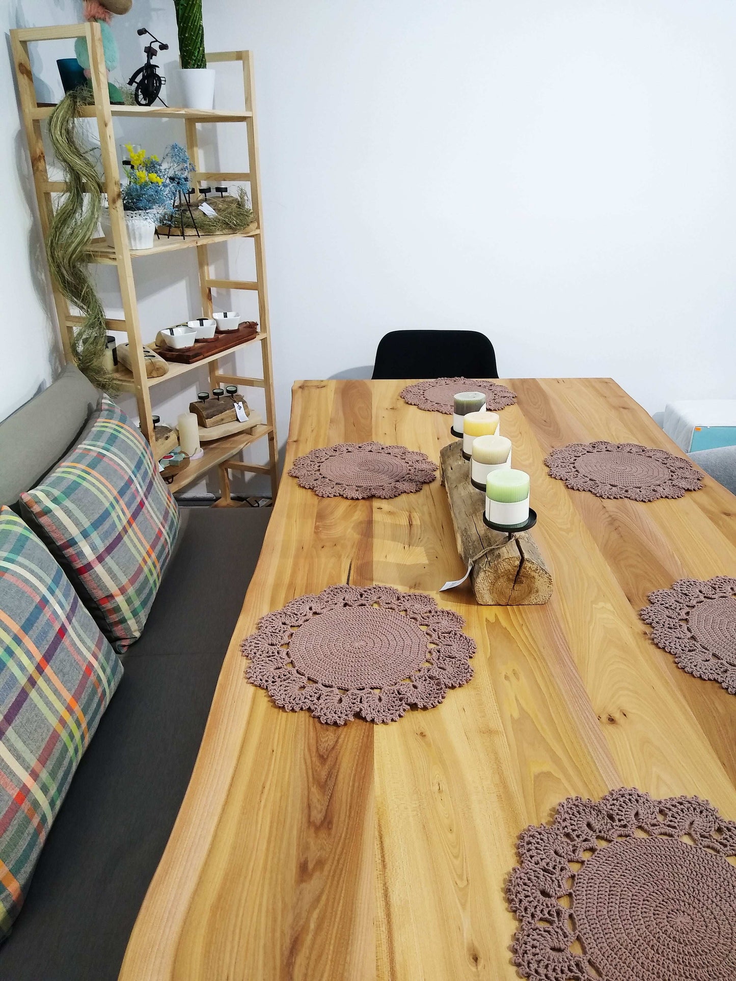 🍽️ N°5 Crochet Placemat - DecorWithTaste