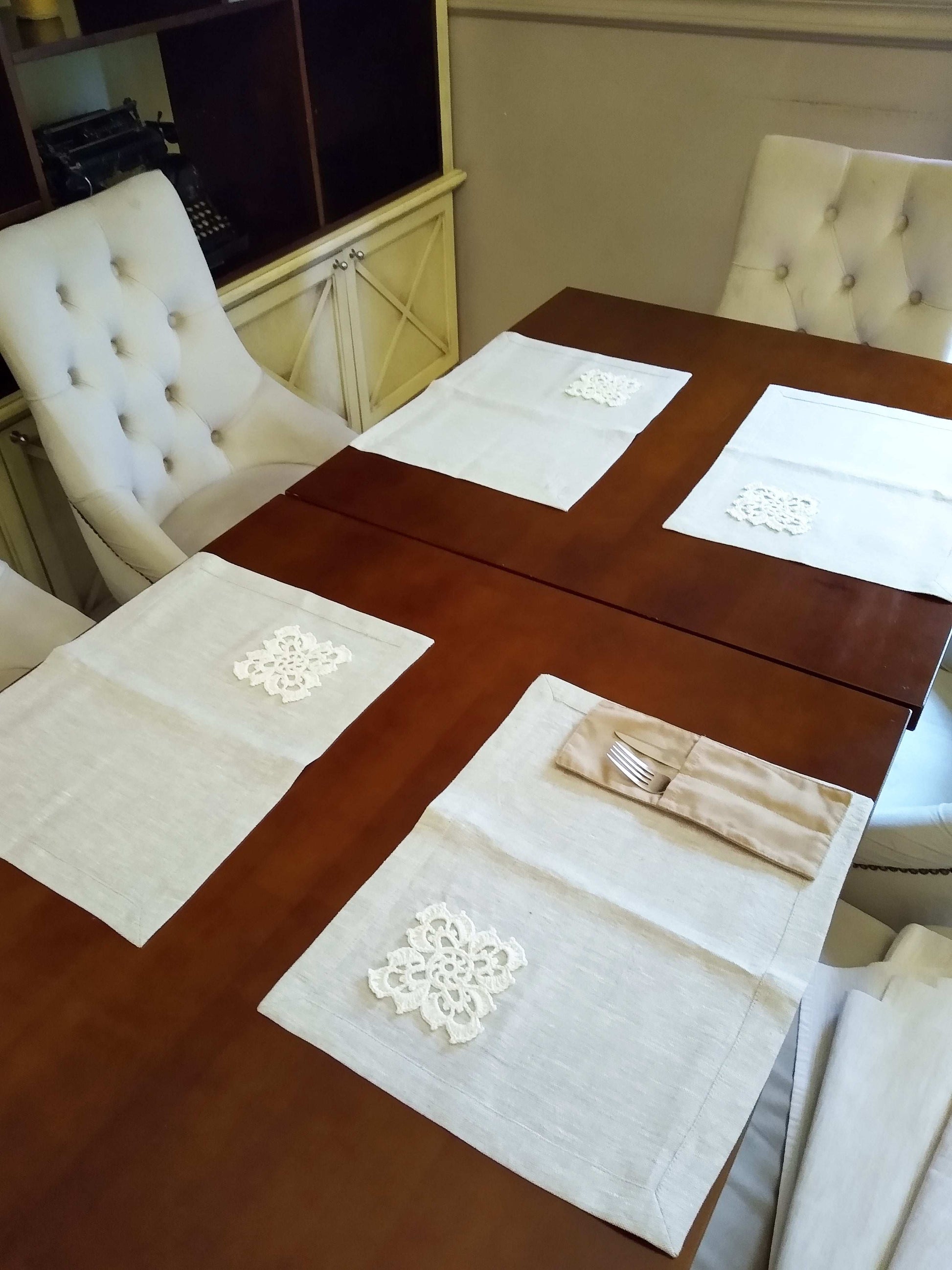 🍽️ N°89 Linen Placemat