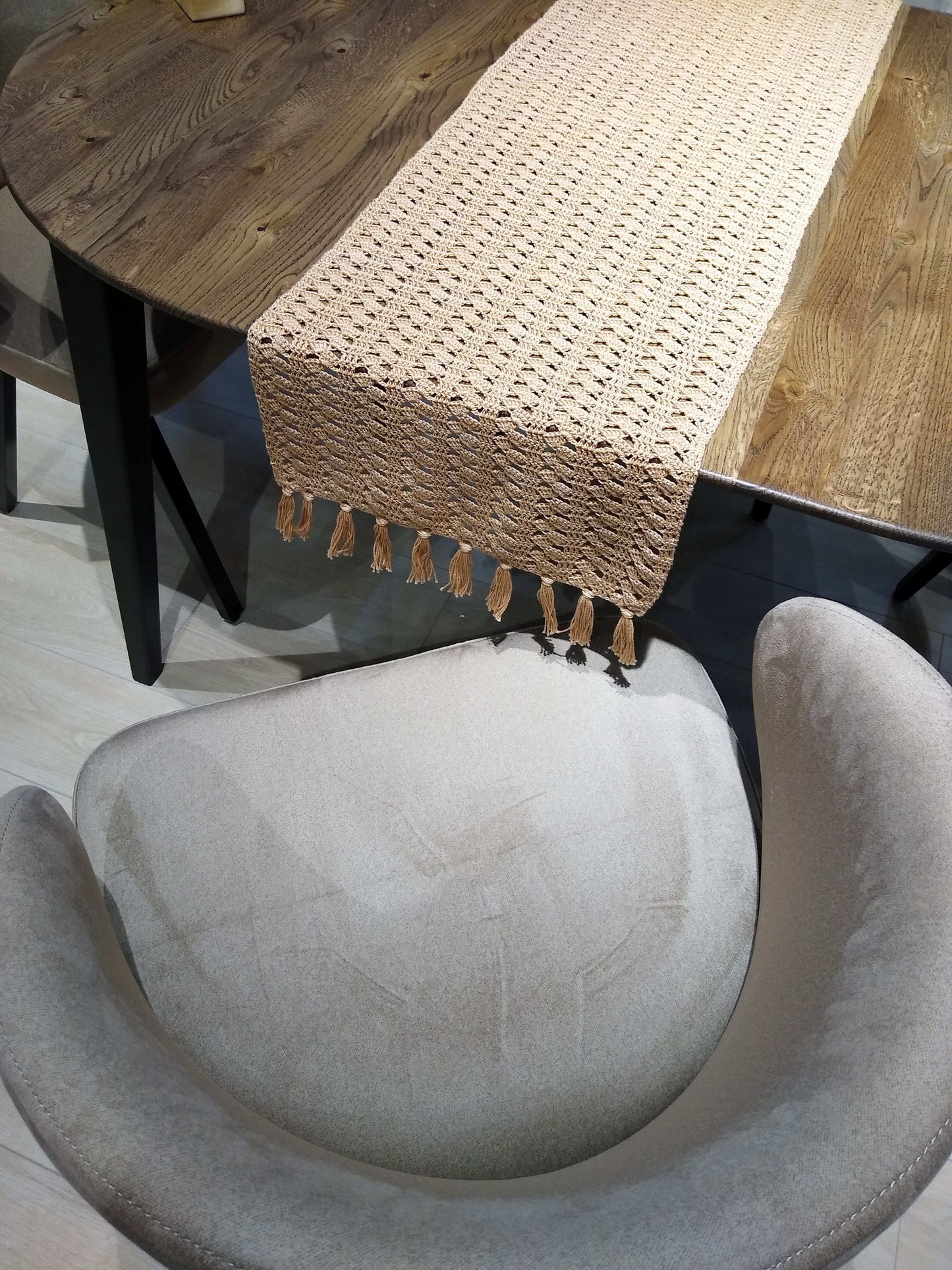 ┬─┬ N°17 Crochet Runner