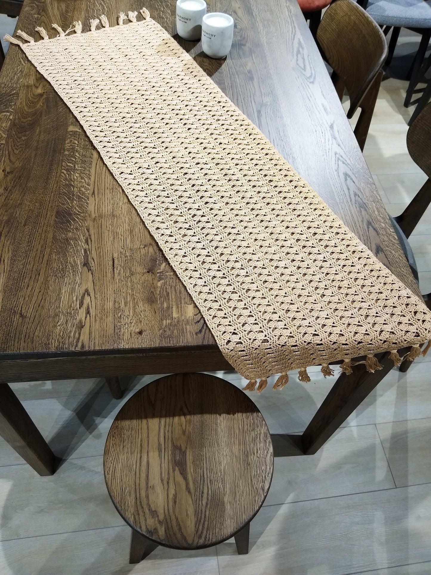 ┬─┬ N°17 Crochet Runner