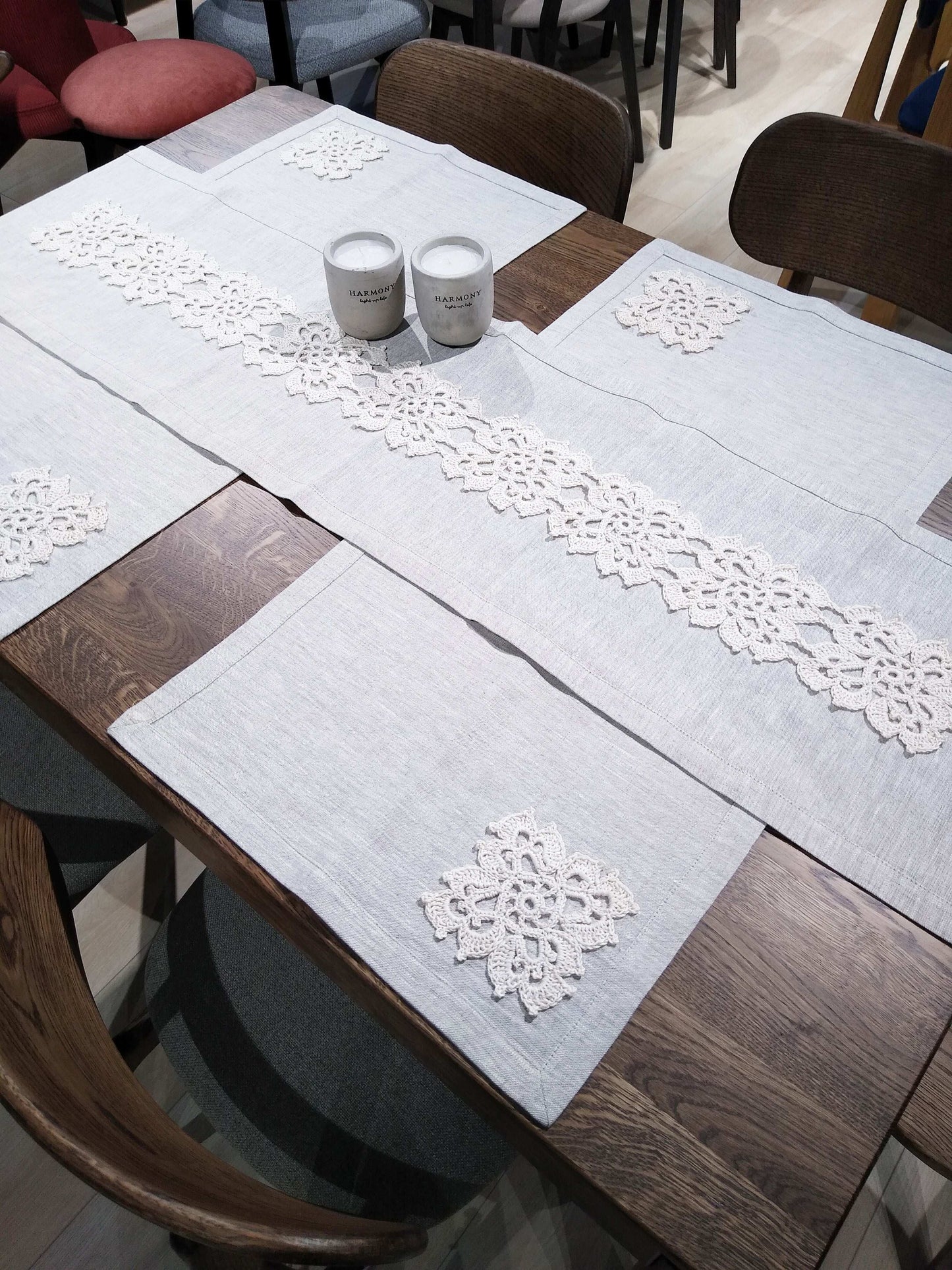 ┬─┬ N°88 Linen Runner