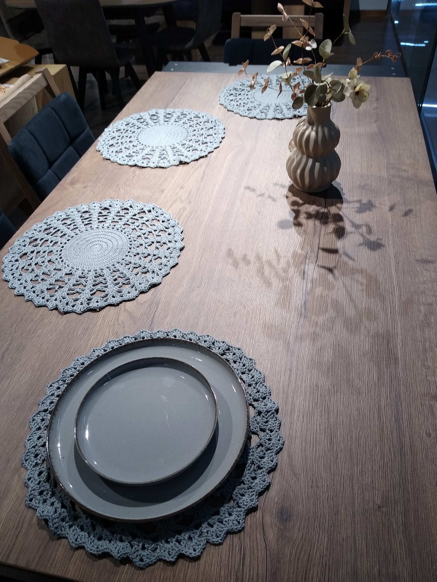 🍽️ N°2 Crochet Placemat - DecorWithTaste