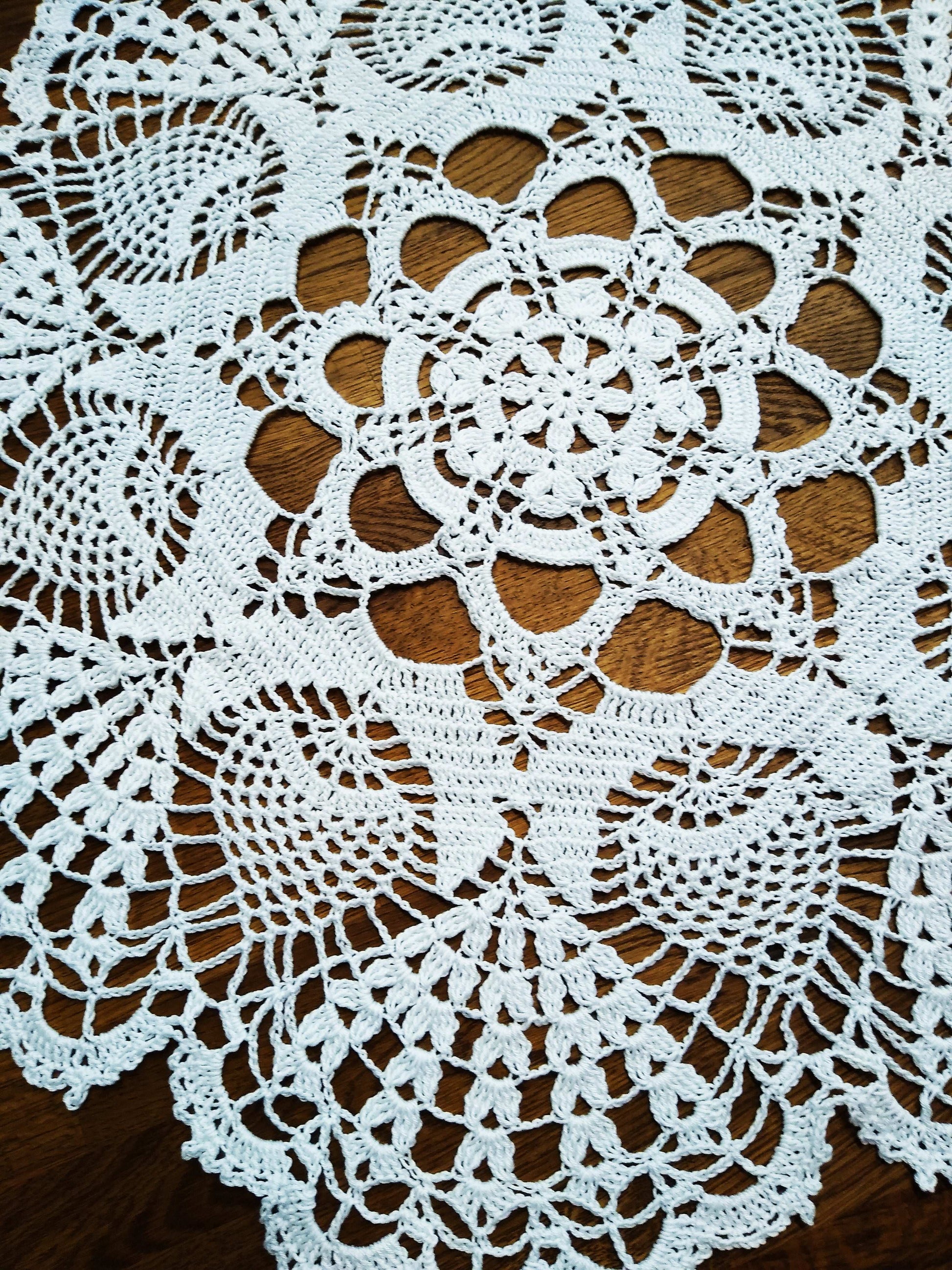 🕸️ N°56 Crochet Doily