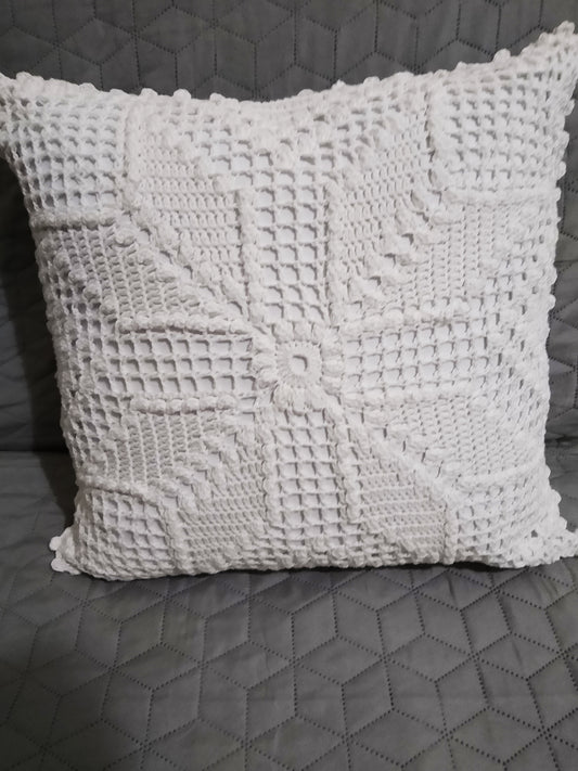 ⬜ N°129 Crochet Pillow Cover