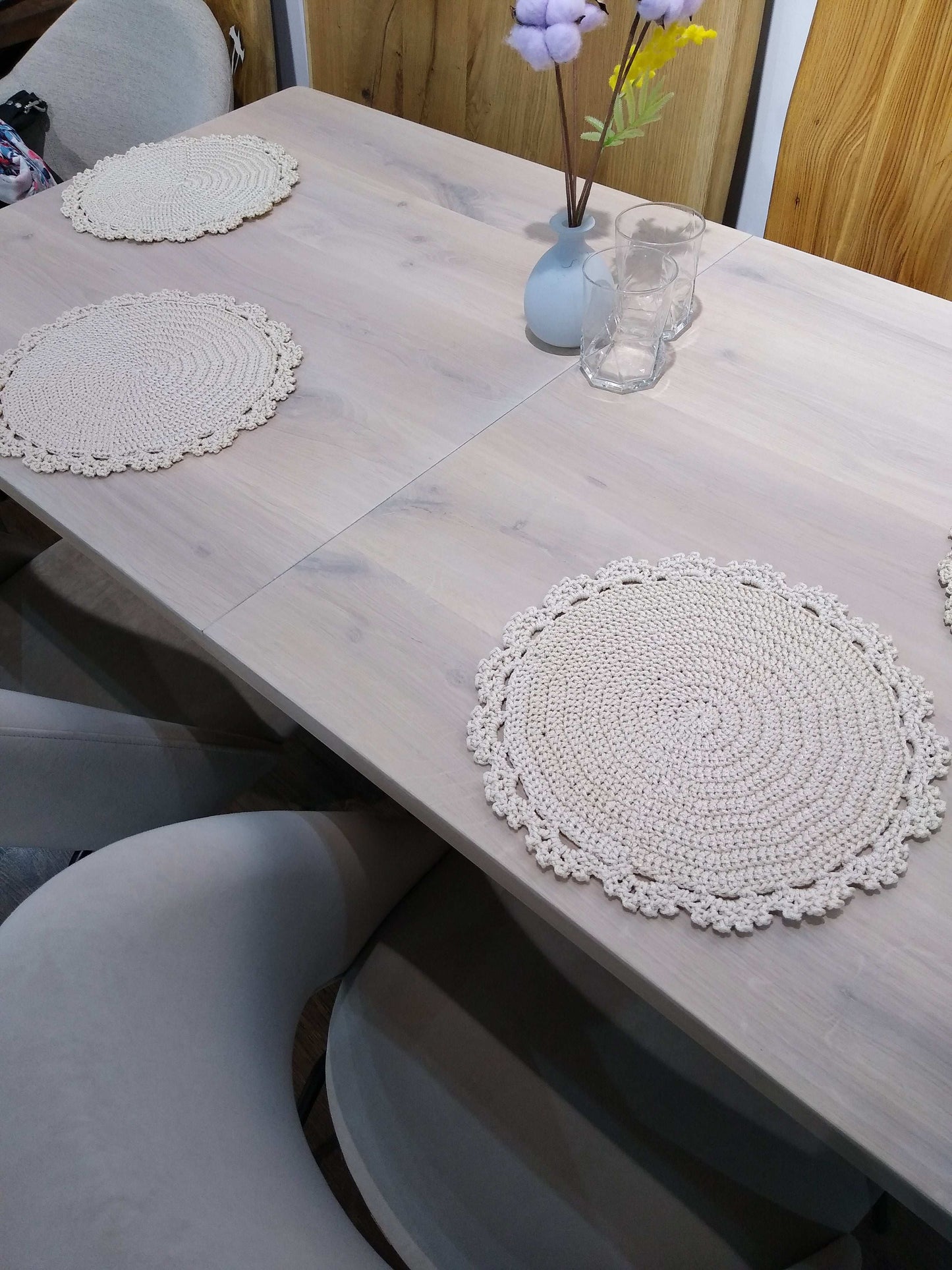 🍽️ N°3 Crochet Placemat - DecorWithTaste