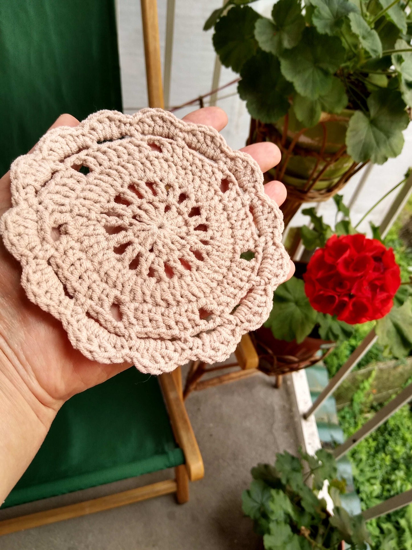 🍽️ N°8 Crochet Coasters - DecorWithTaste