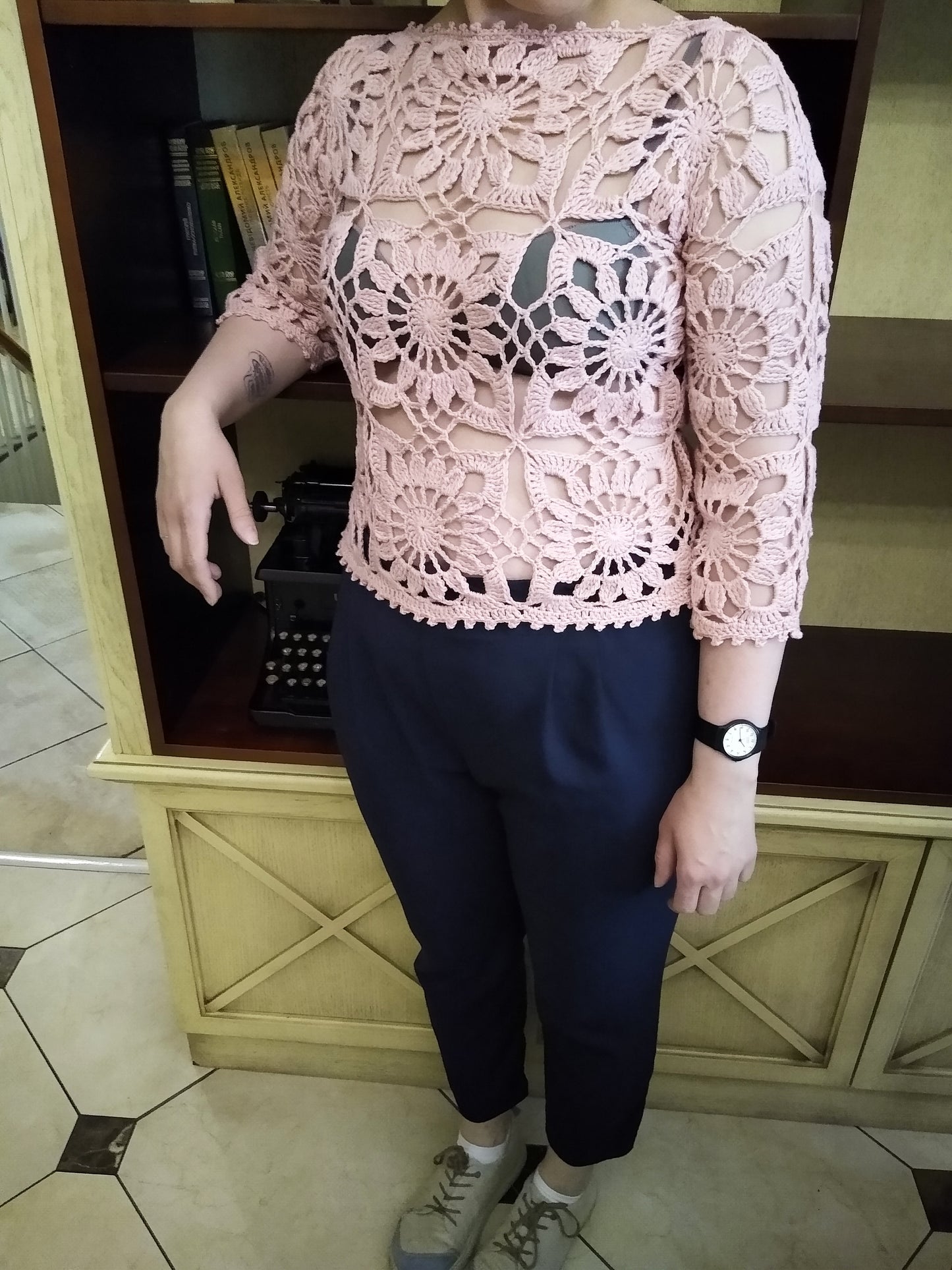 👚 N°124 Crochet Blouse