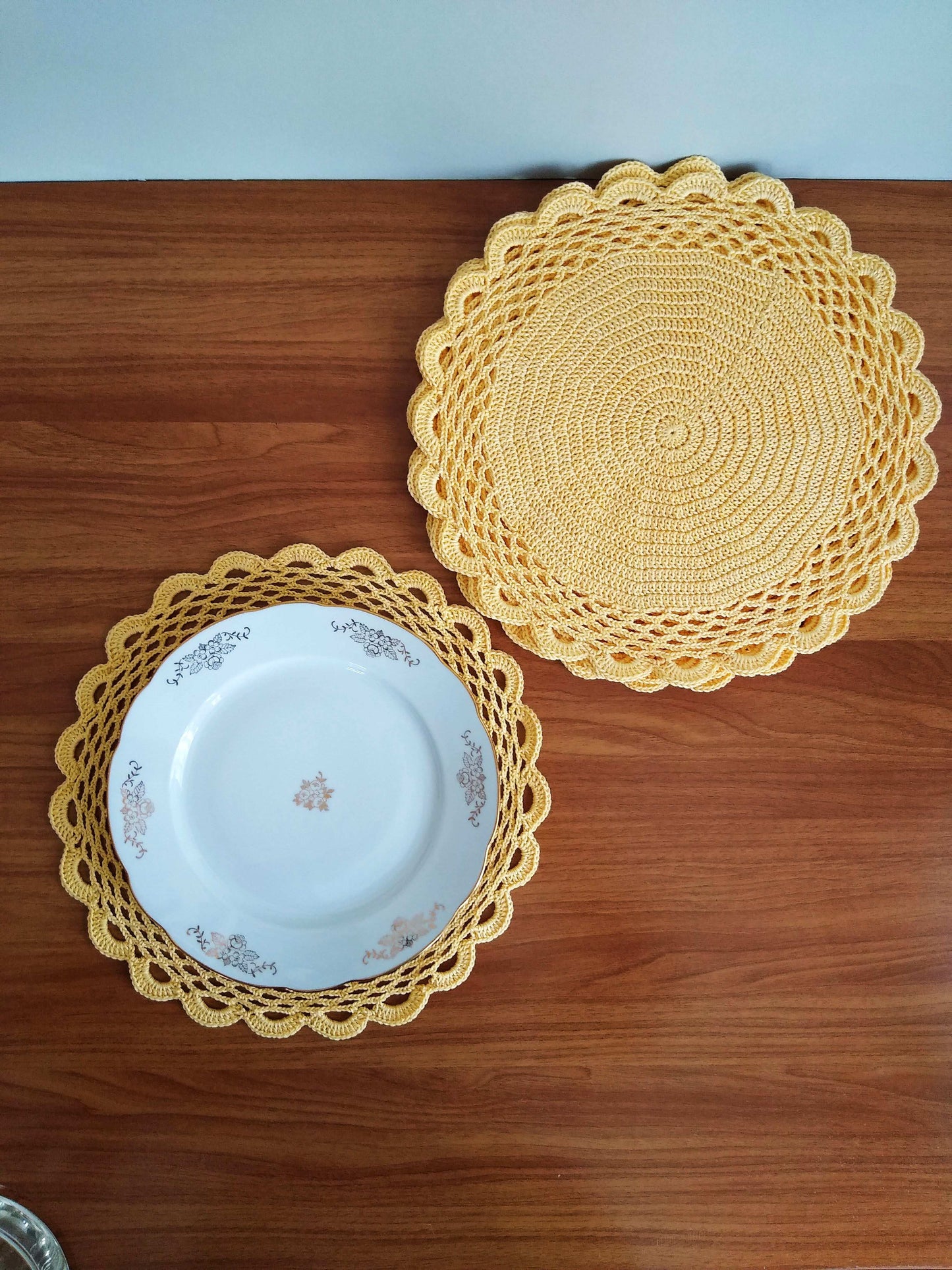 🍽️ N°6 Crochet Placemat - DecorWithTaste