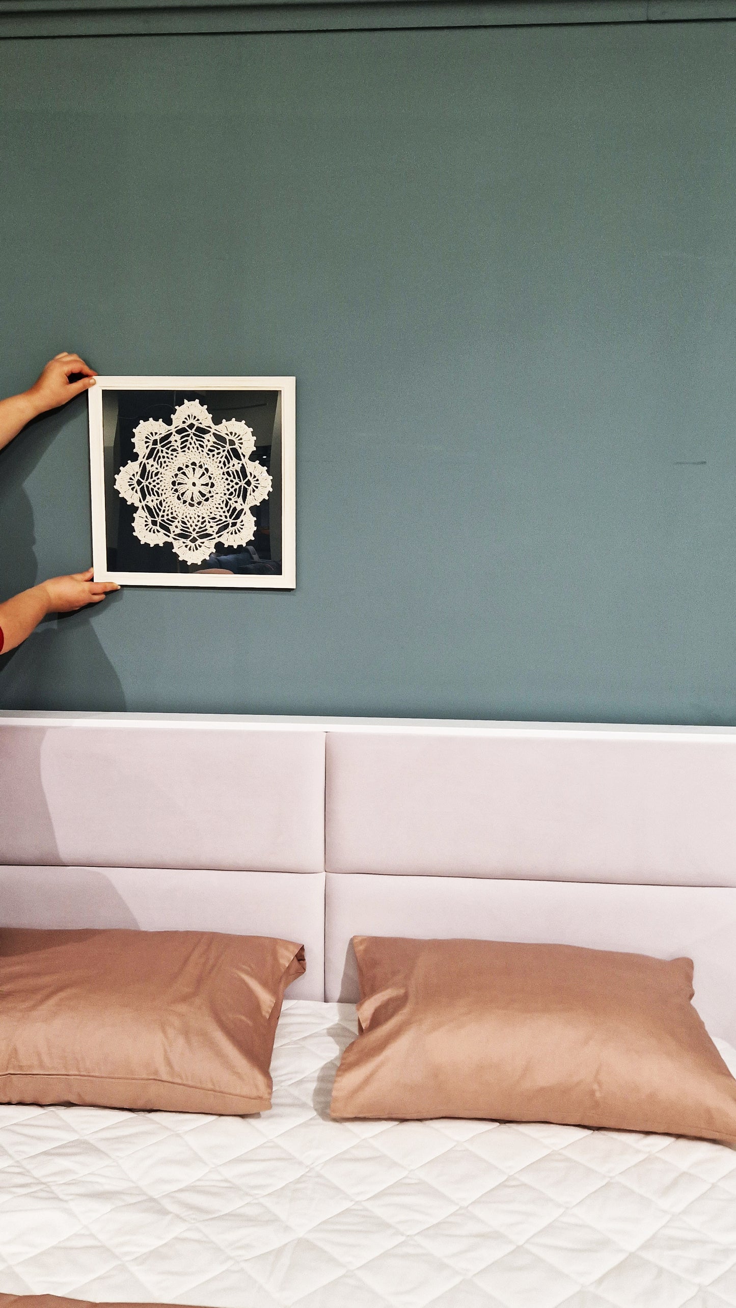 🧱 N°9 Crochet Wall Decor