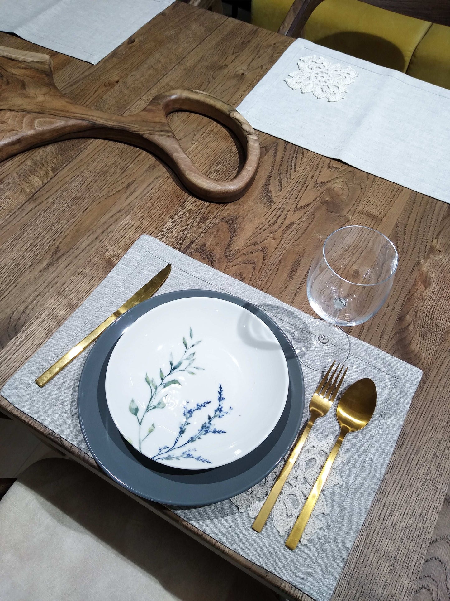 🍽️ N°89 Linen Placemat