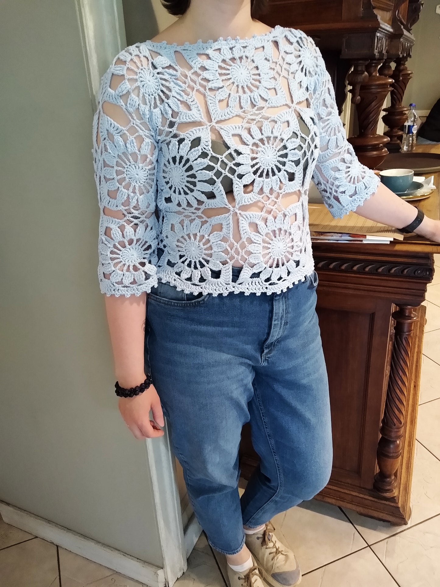 👚 N°124 Crochet Blouse
