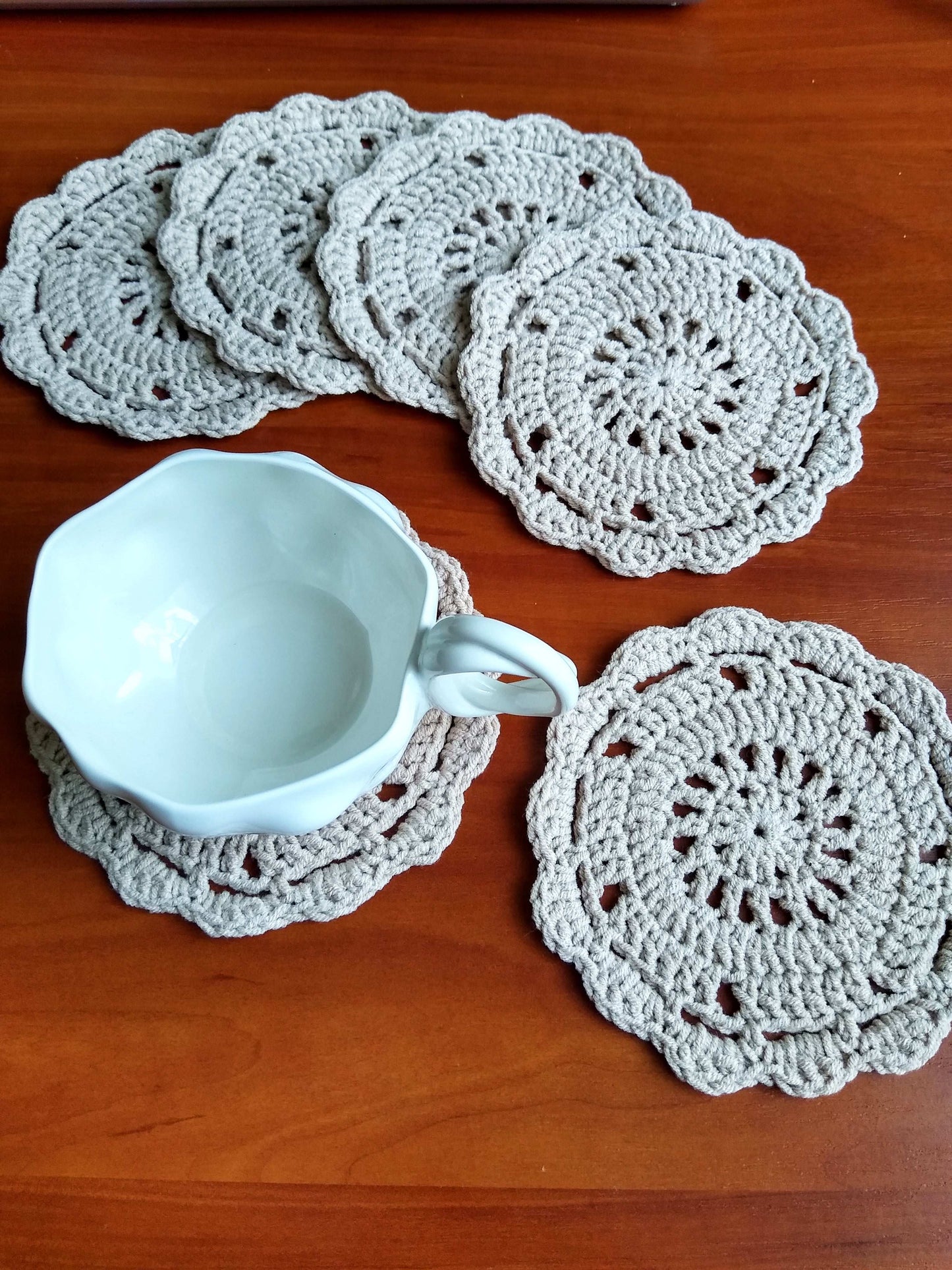 🍽️ N°8 Crochet Coasters - DecorWithTaste