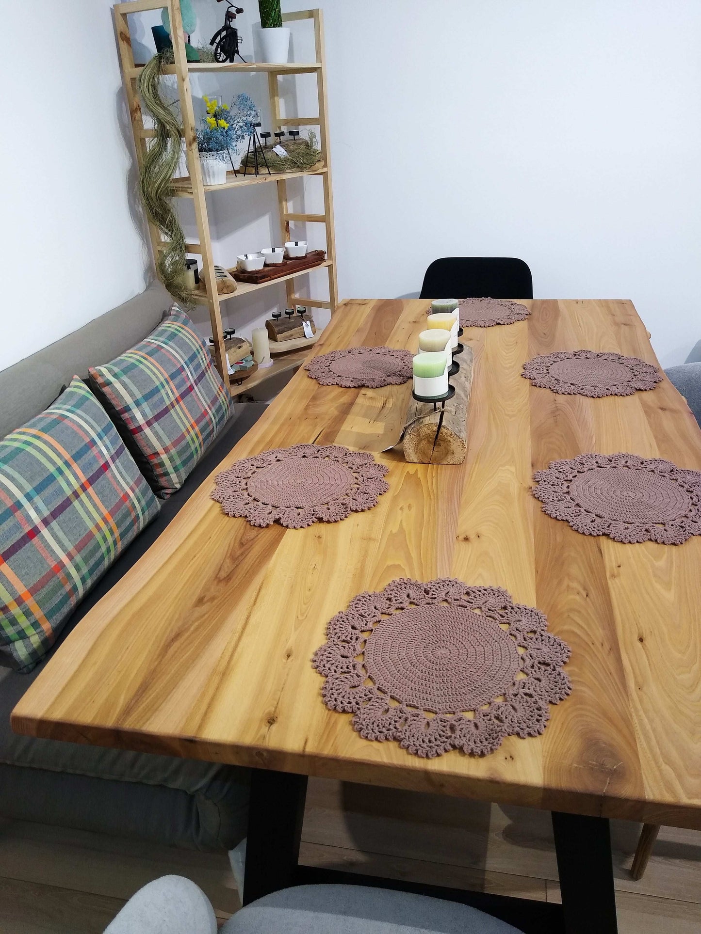 🍽️ N°5 Crochet Placemat - DecorWithTaste