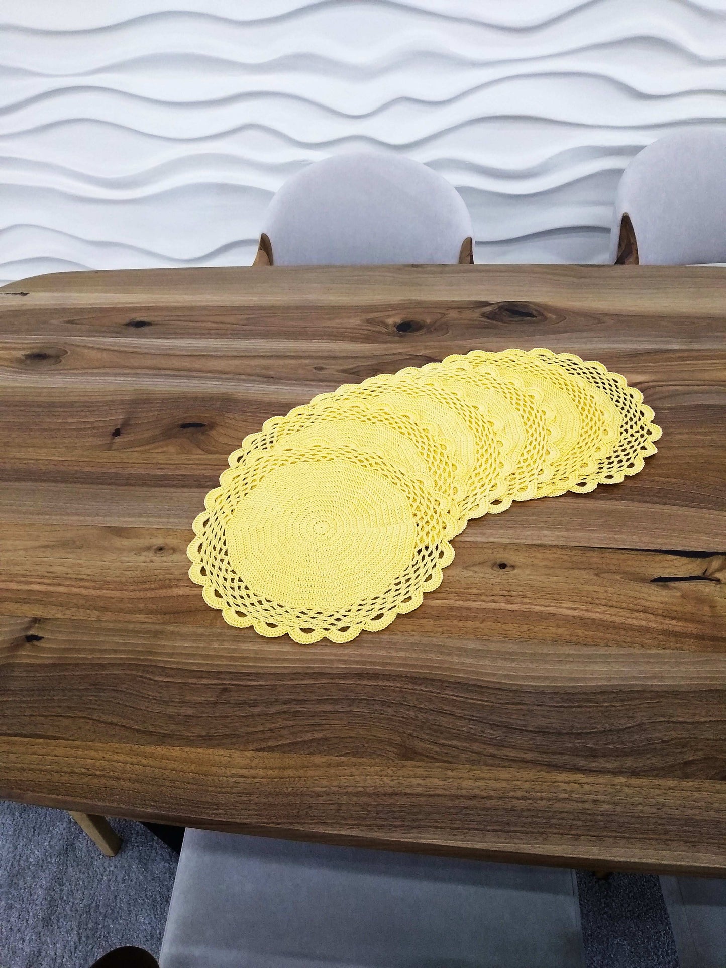🍽️ N°6 Crochet Placemat - DecorWithTaste