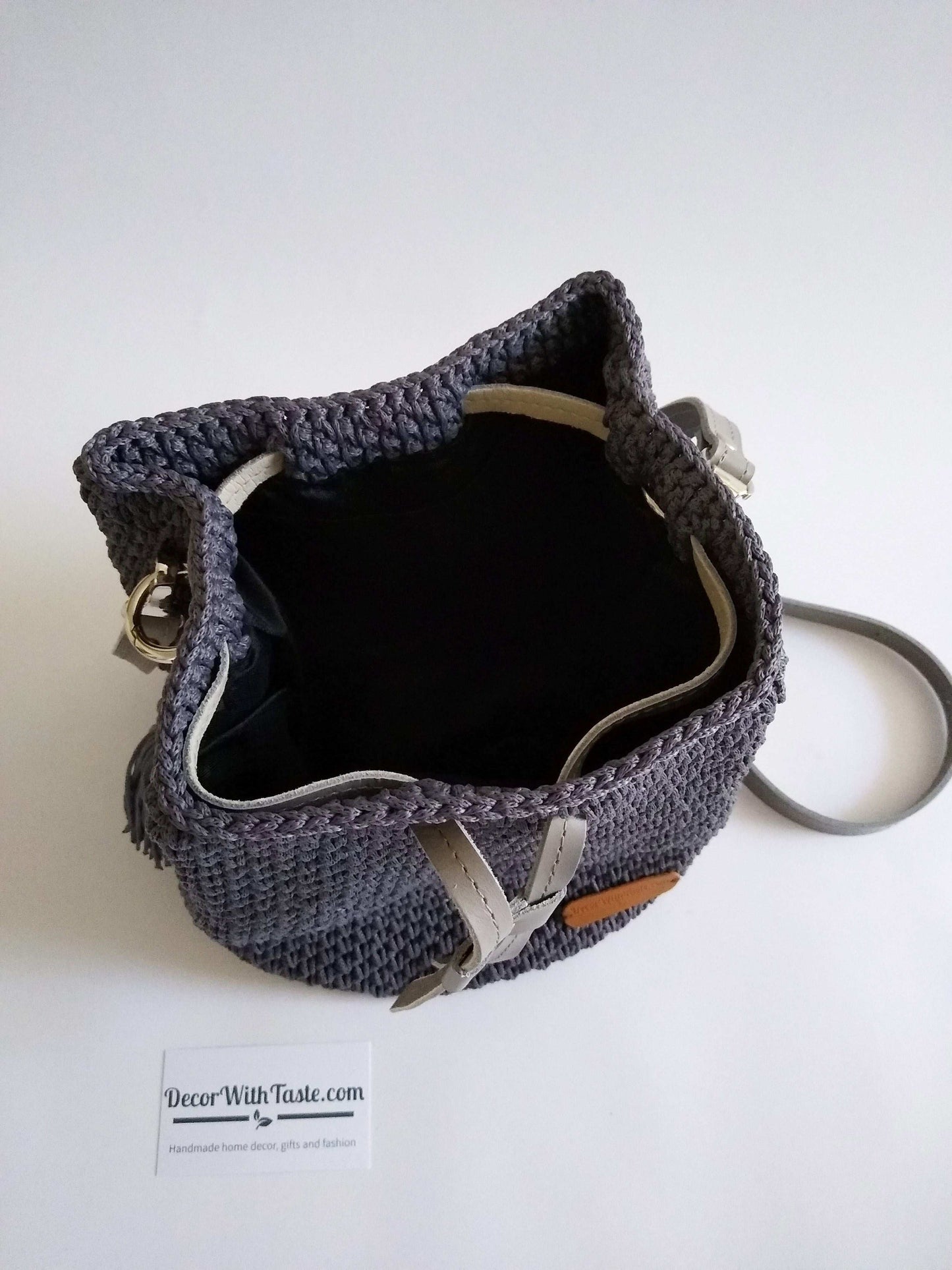 š N°39 Š”rochet Shoulder Bag - DecorWithTaste