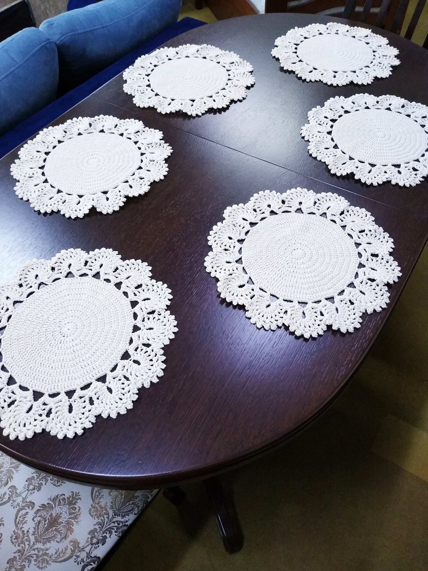 🍽️ N°31 Crochet Placemat - DecorWithTaste