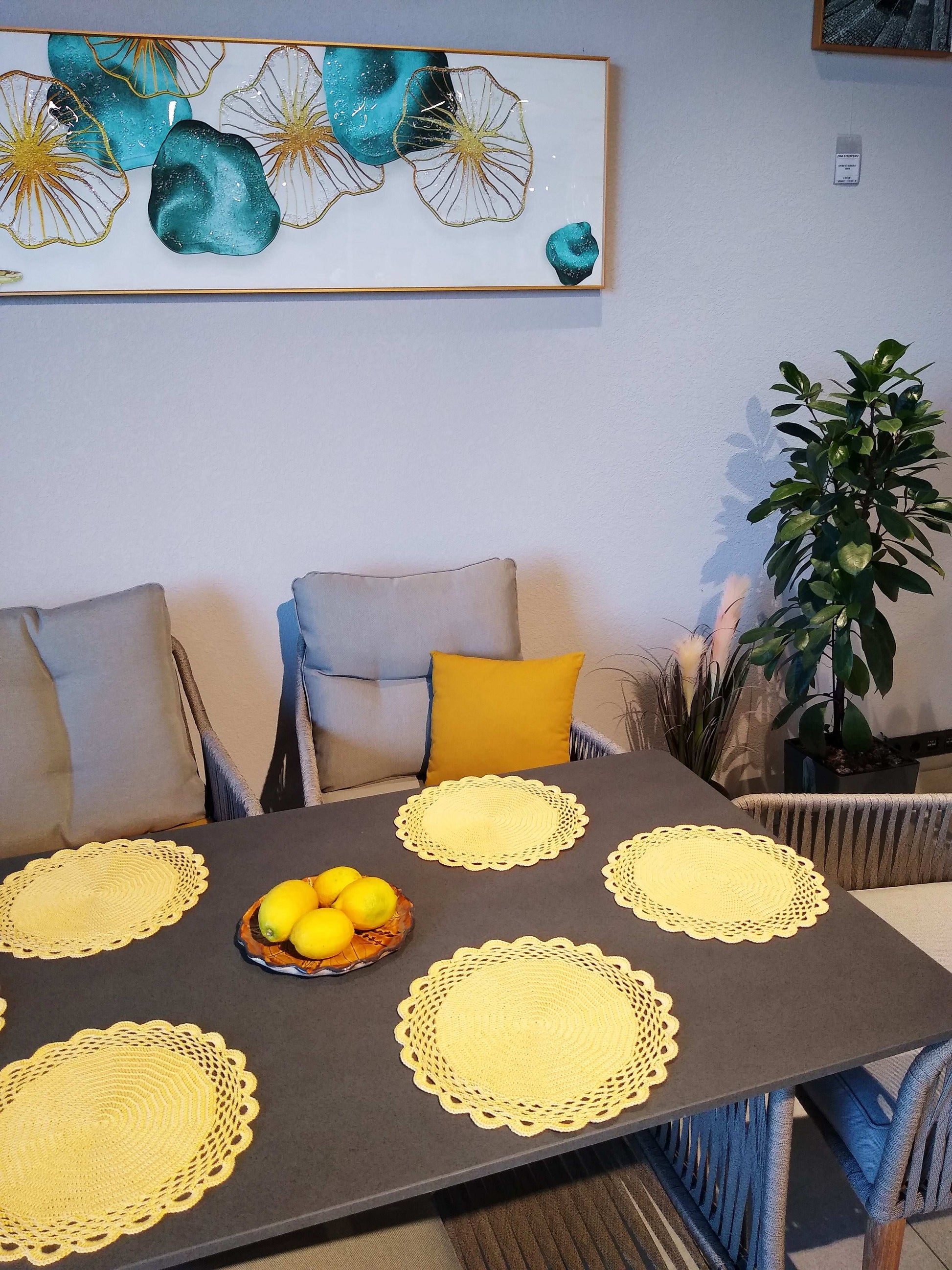 🍽️ N°6 Crochet Placemat - DecorWithTaste