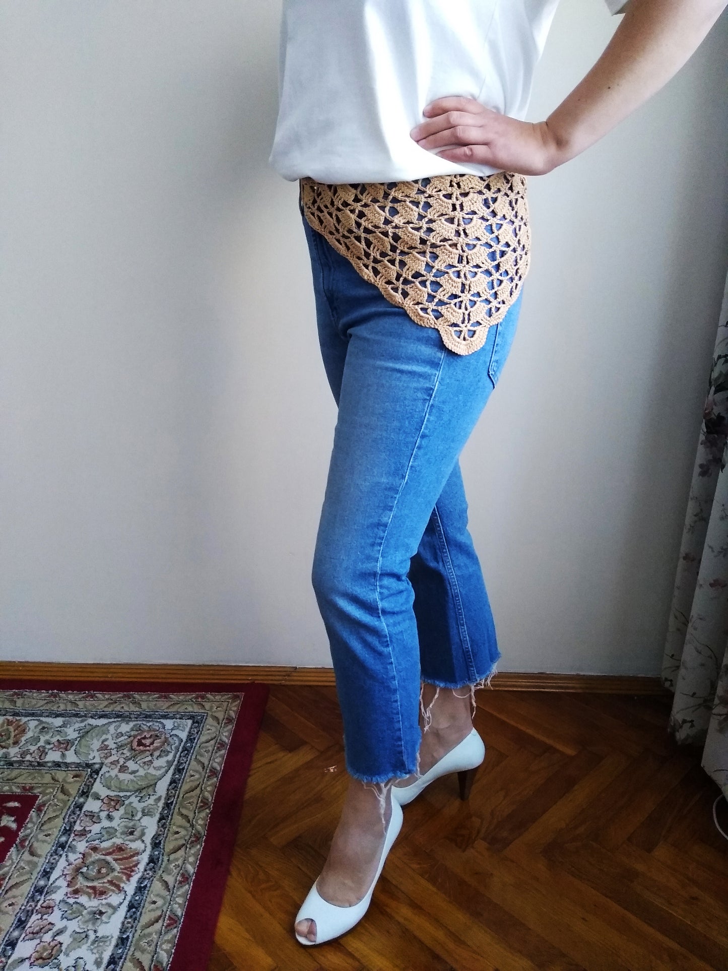 🎽 N°70 Crochet Triangle Hip Wrap Scarf Belt