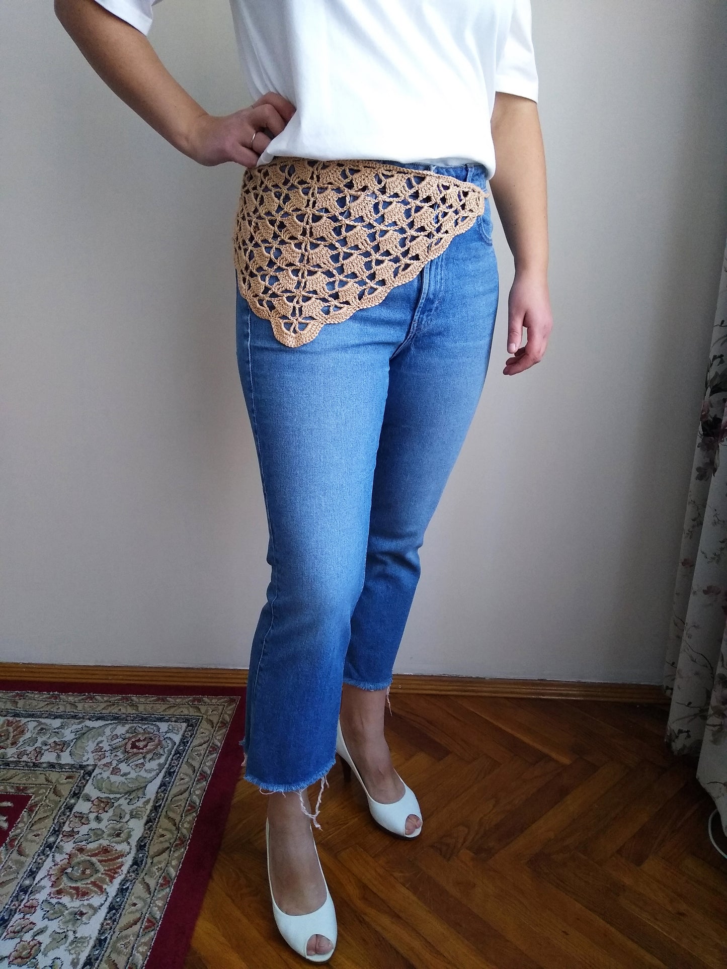 🎽 N°70 Crochet Triangle Hip Wrap Scarf Belt