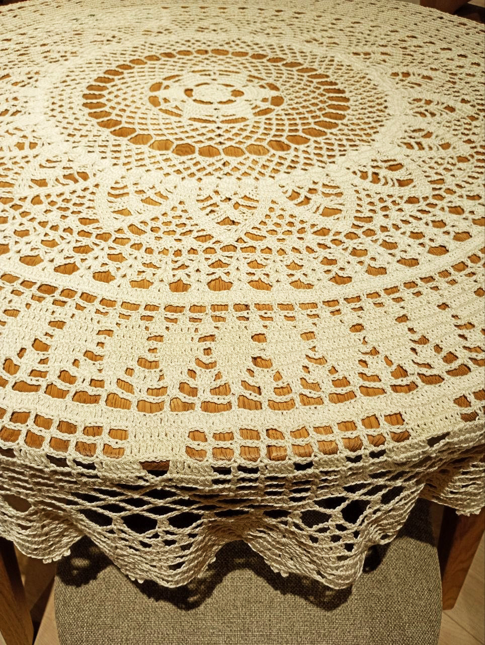 🔲 N°1 Crochet Tablecloth