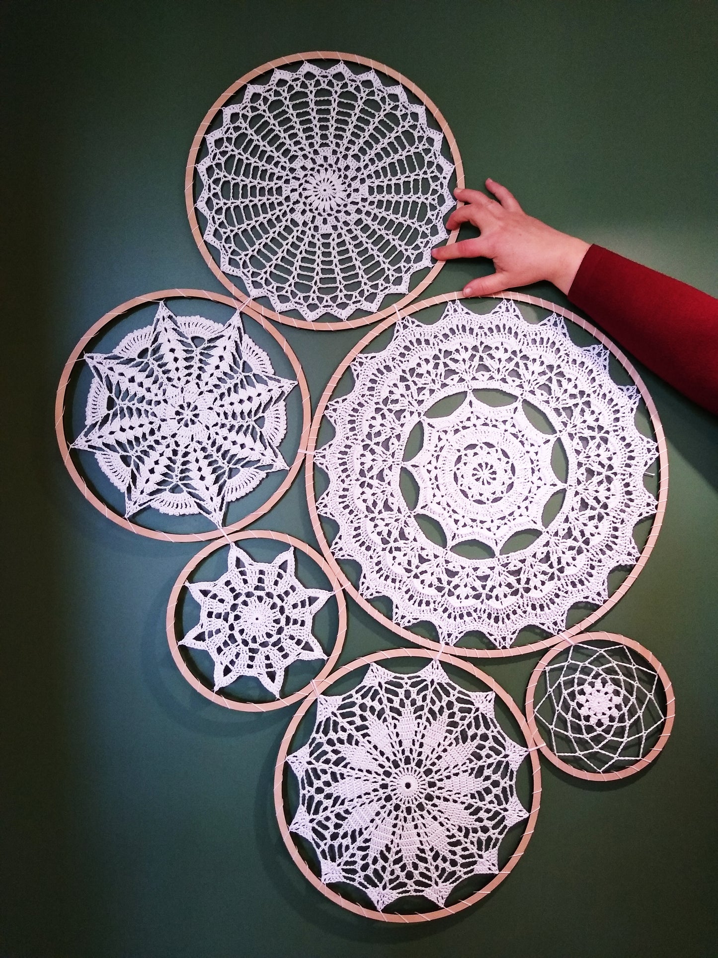 🧱 N°121 Crochet Doily Wall Decor