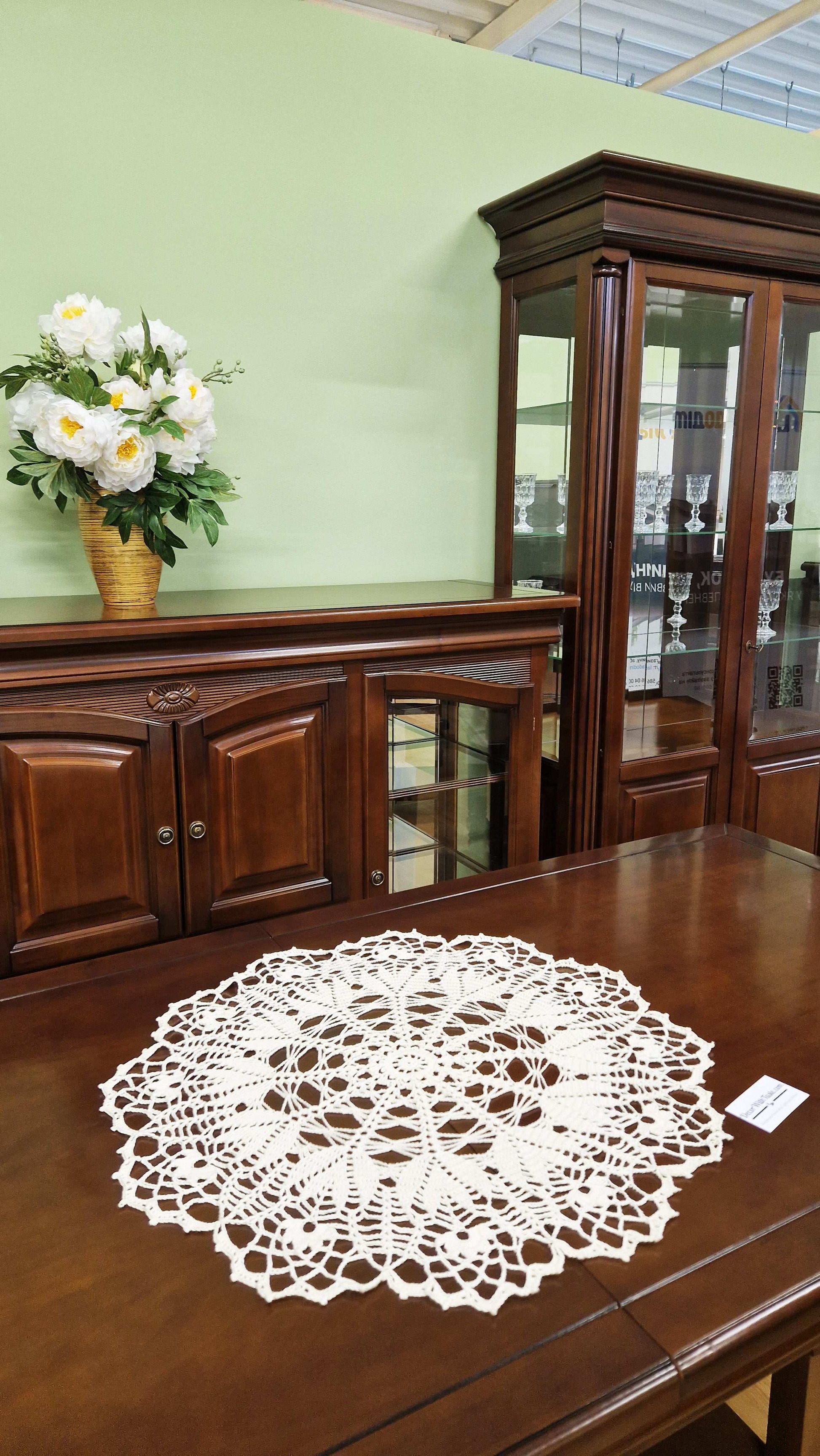 🍽️ N°24 Crochet Doily - DecorWithTaste