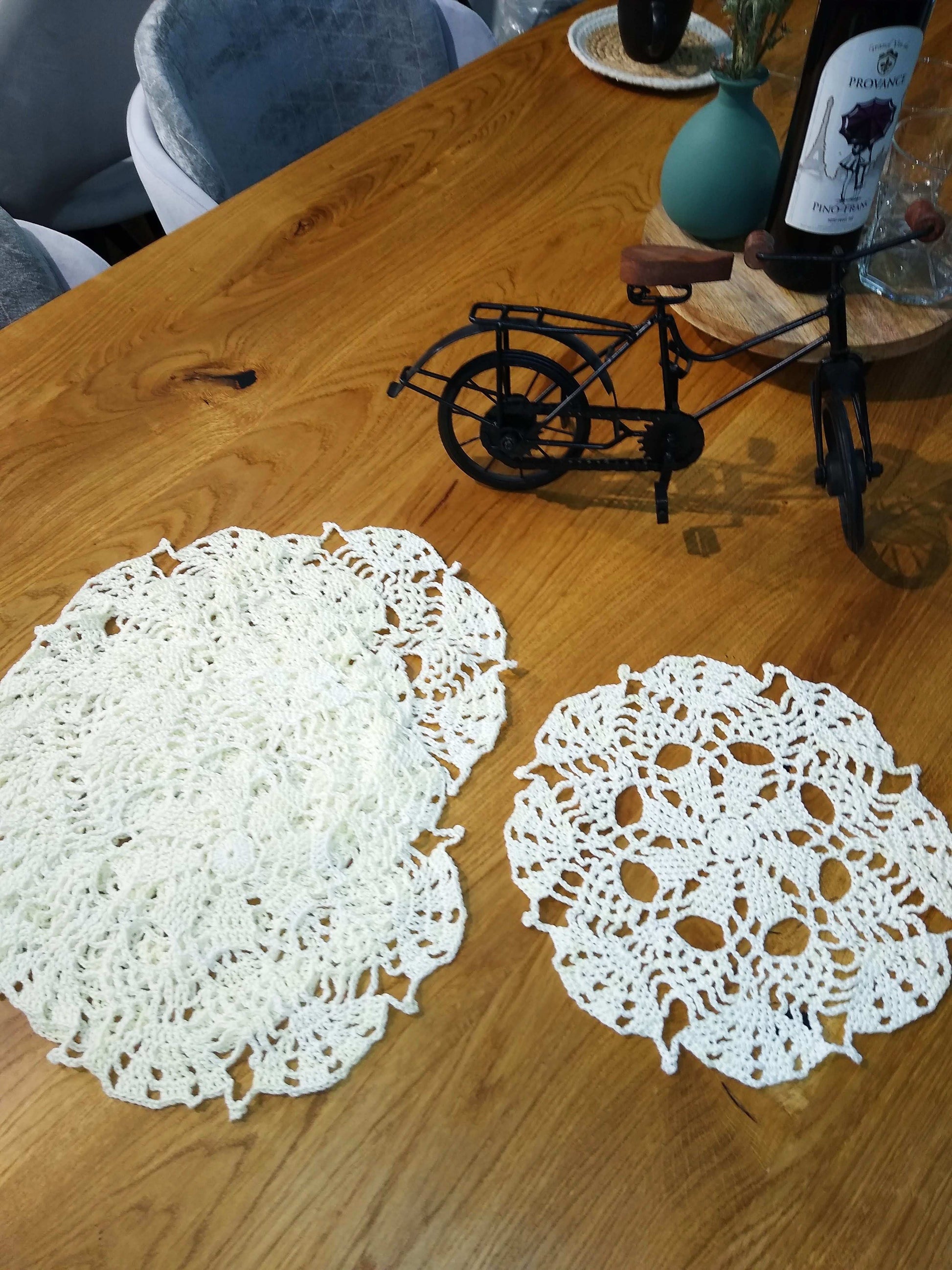 🍽️ N°11 Crochet Placemat - DecorWithTaste