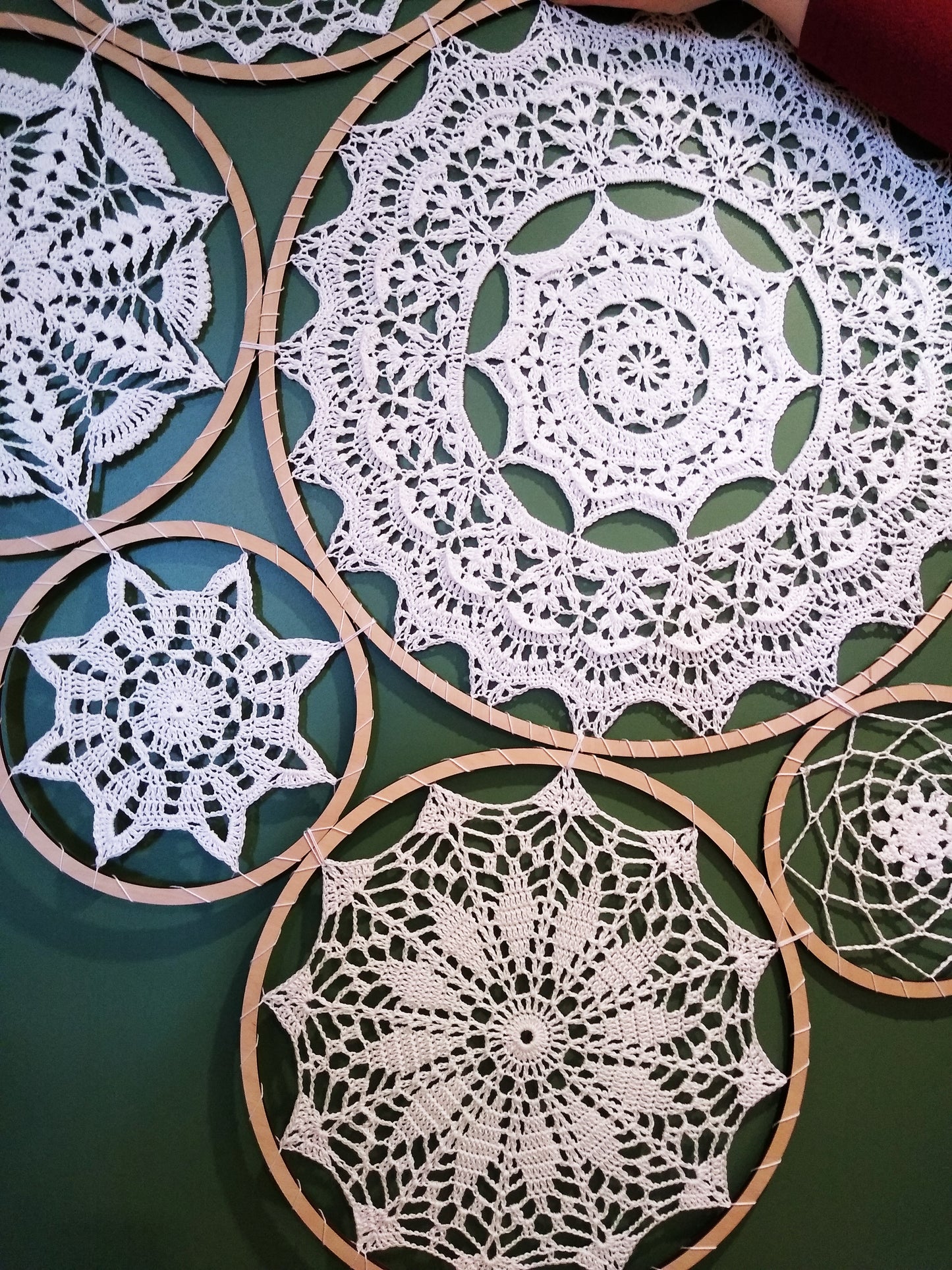 🧱 N°121 Crochet Doily Wall Decor