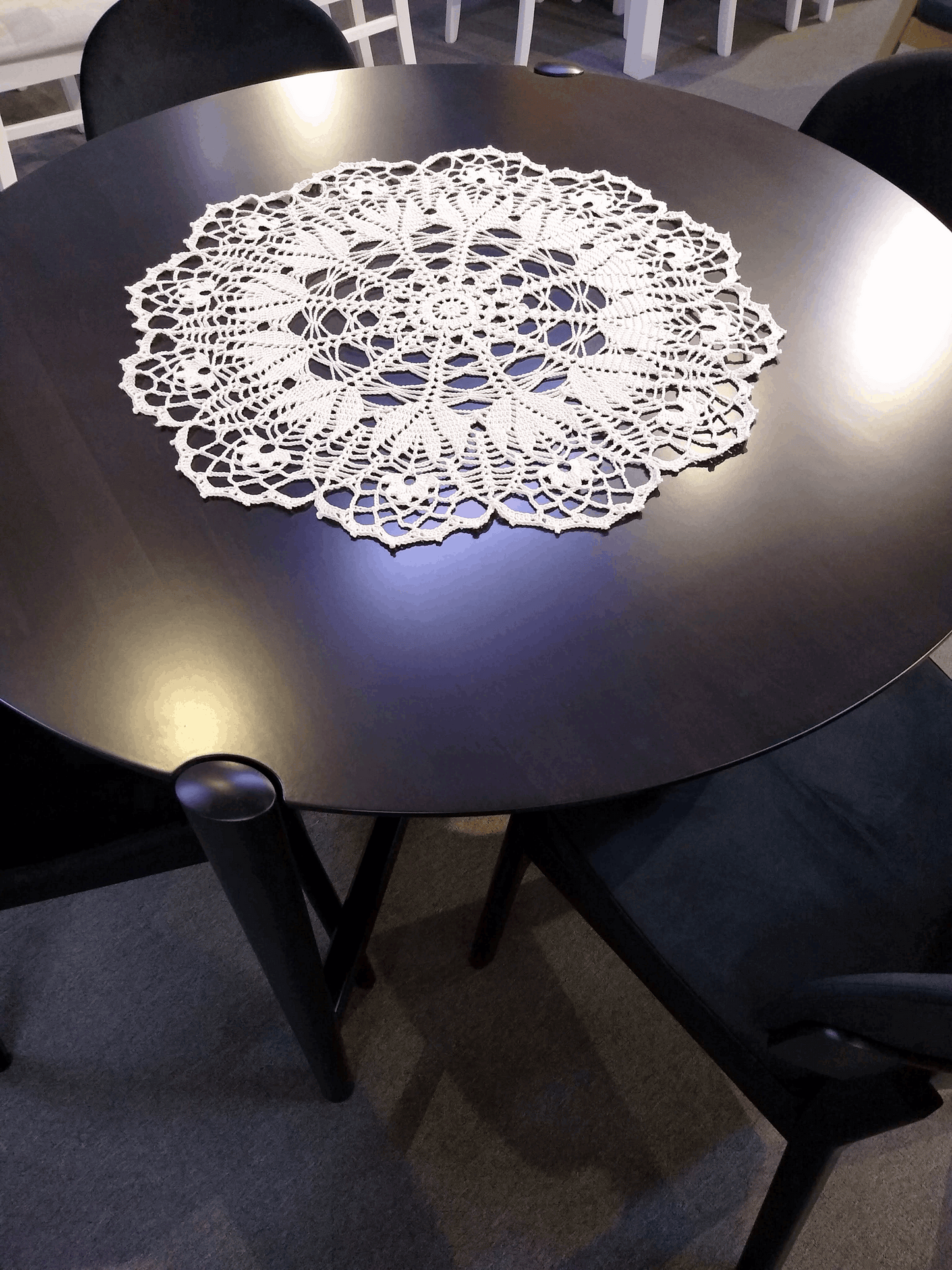 🍽️ N°24 Crochet Doily - DecorWithTaste