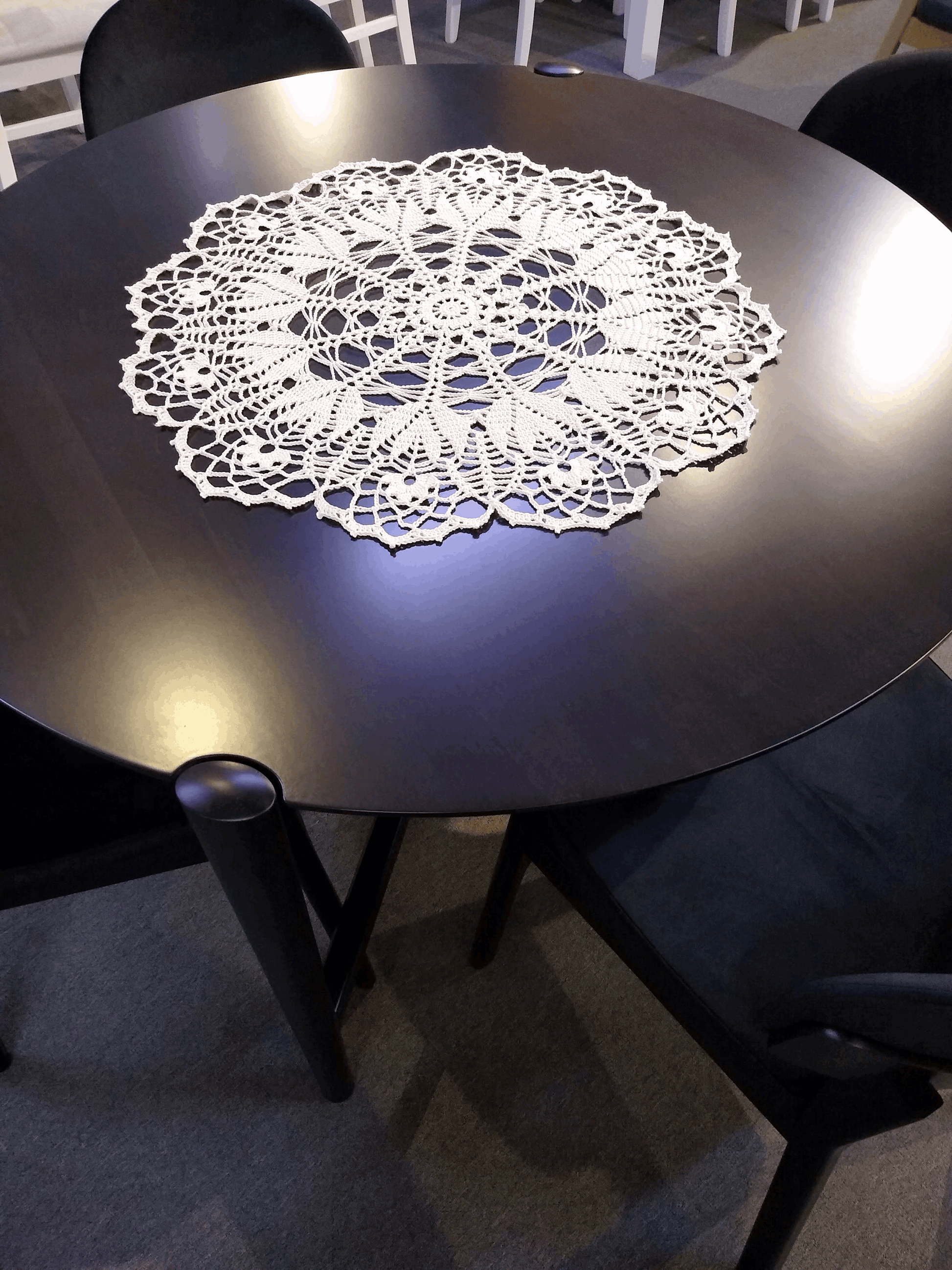 🍽️ N°24 Crochet Doily - DecorWithTaste