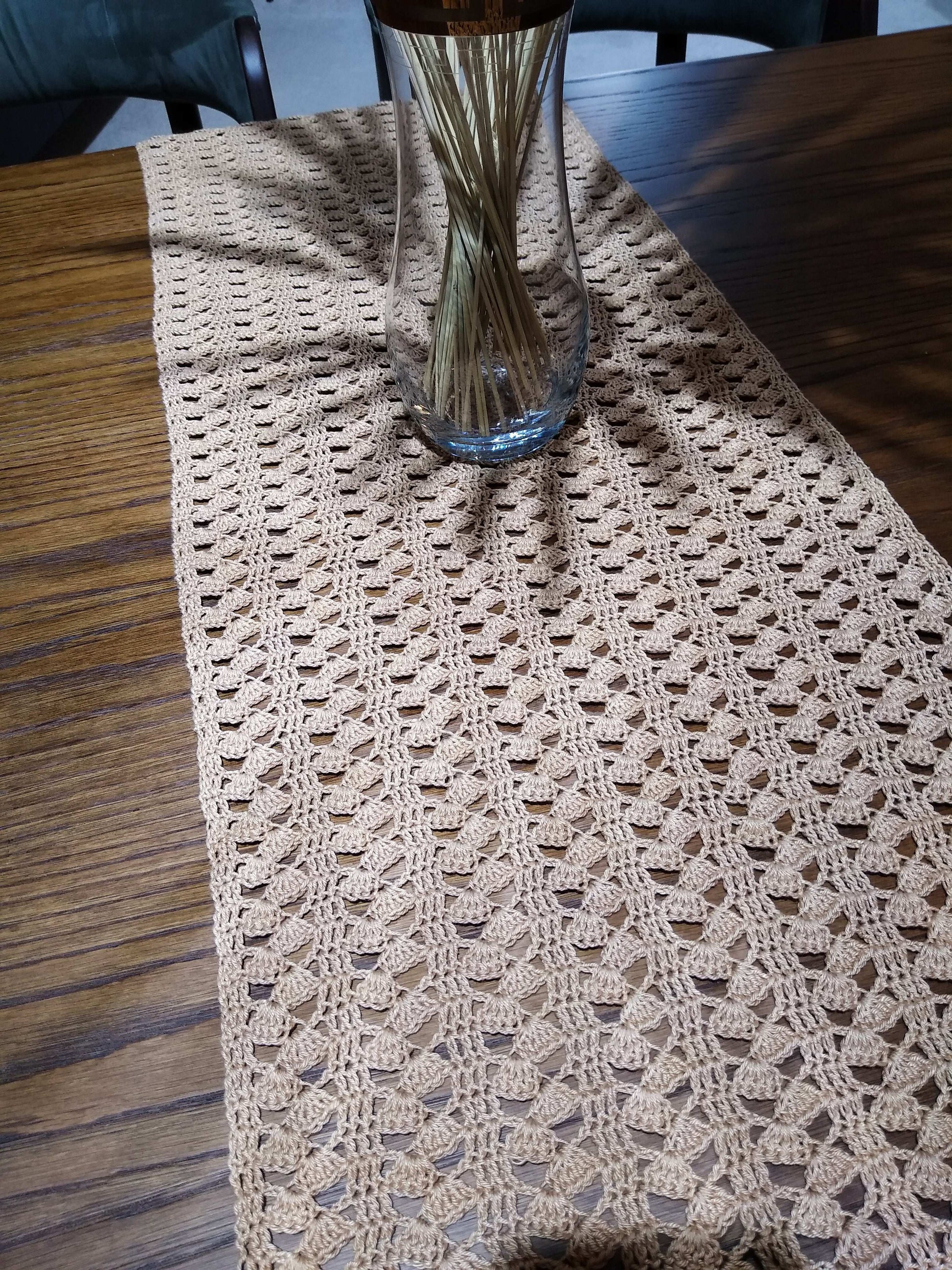 🏠 N°4 Crochet Runner - DecorWithTaste