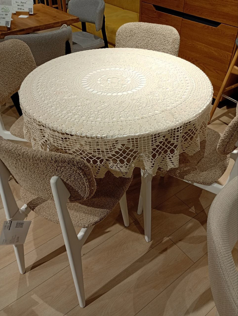 🔲 N°1 Crochet Tablecloth