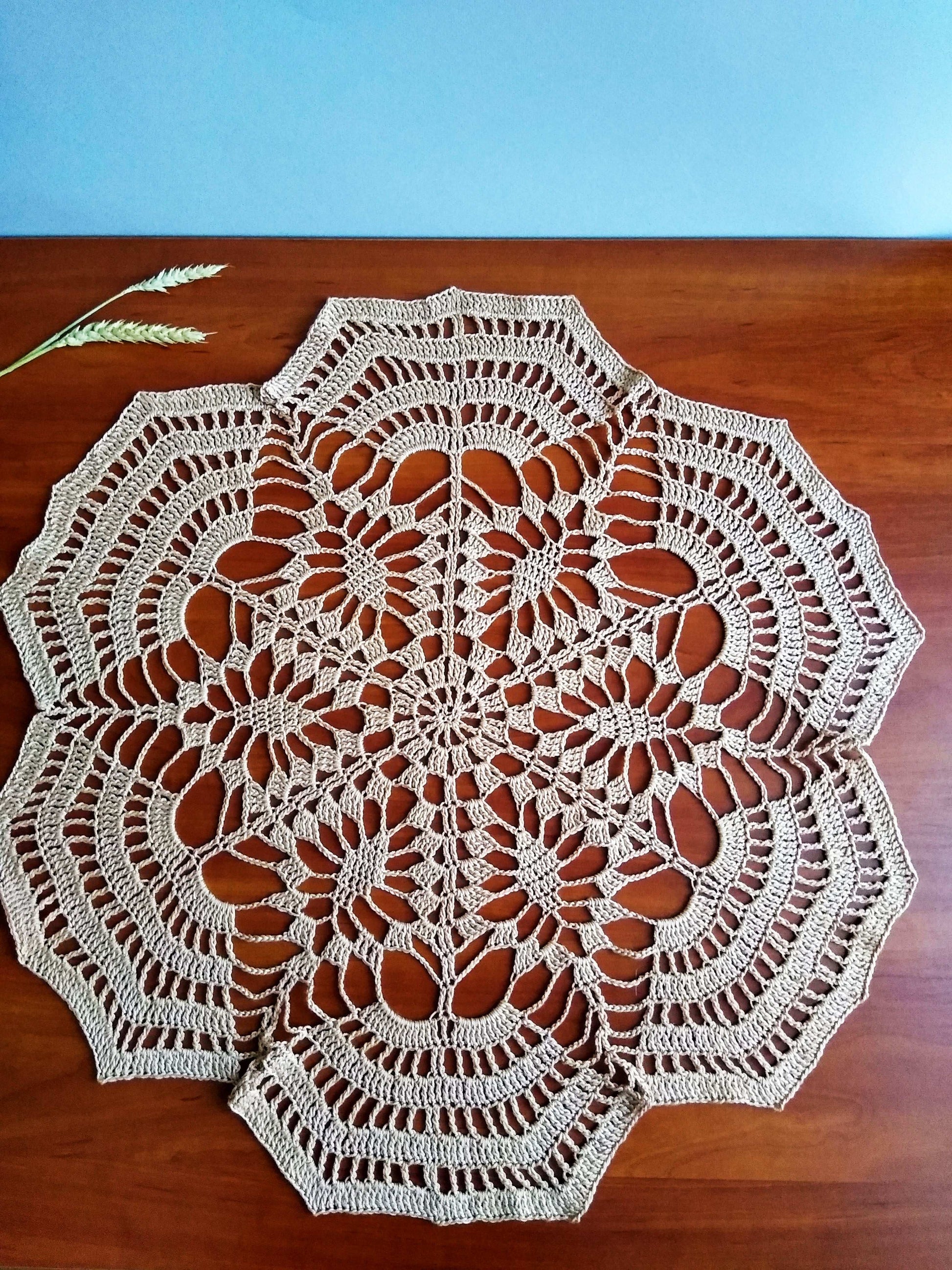 🍽️ N°49 Crochet Doily - DecorWithTaste