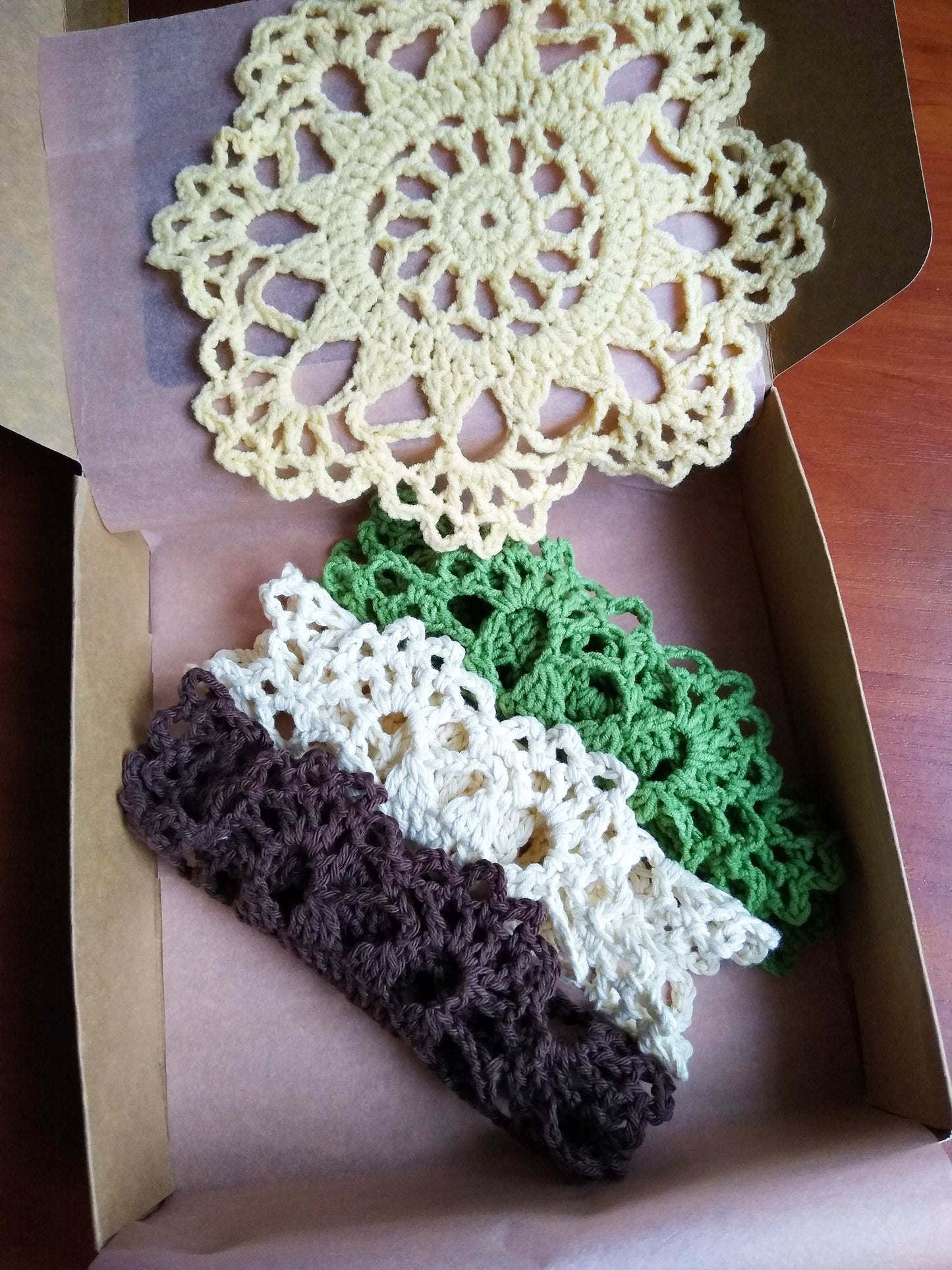 🍽️ N°36 Crochet Coasters - DecorWithTaste