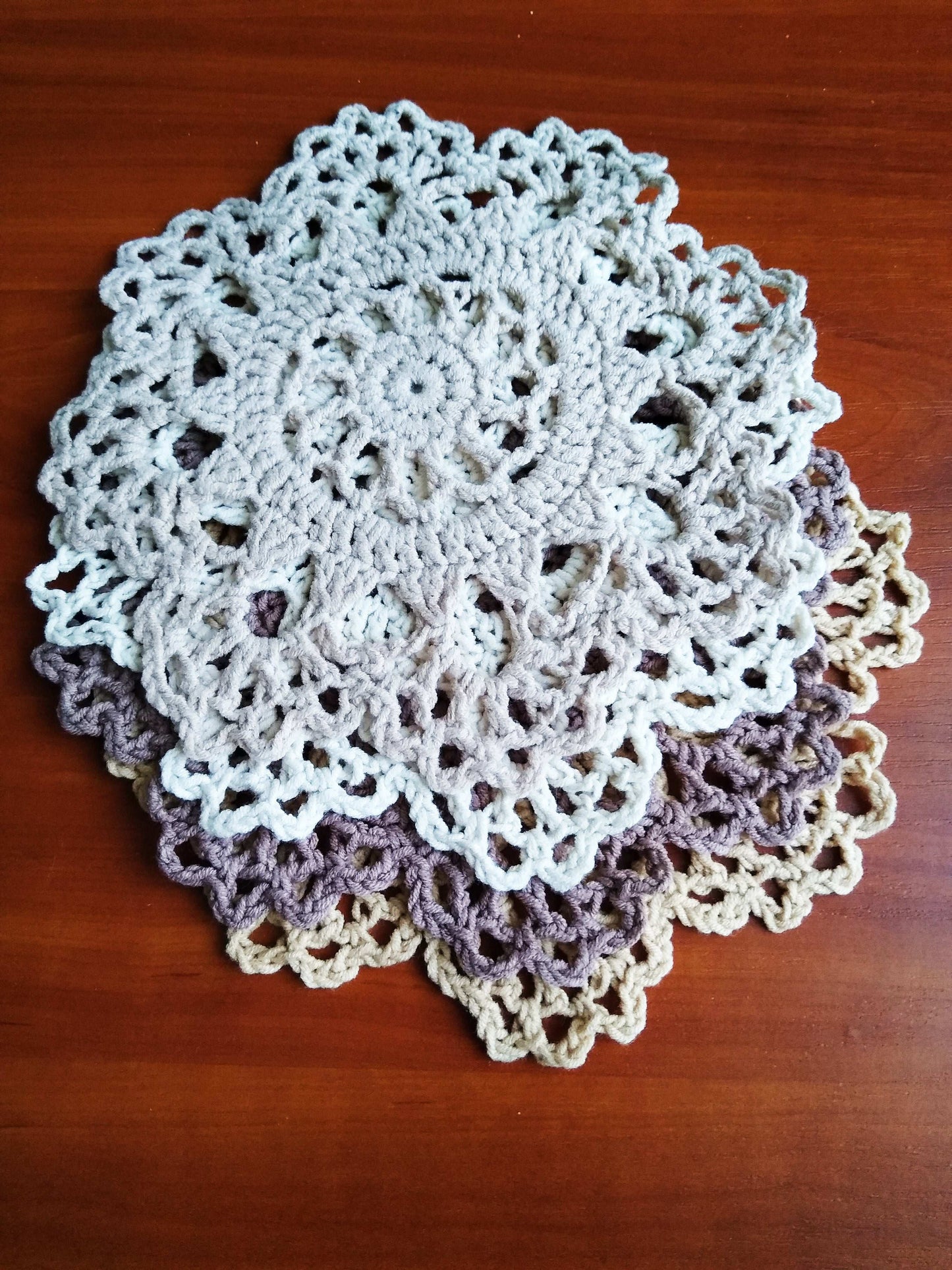 🍽️ N°38 Crochet Coasters - DecorWithTaste